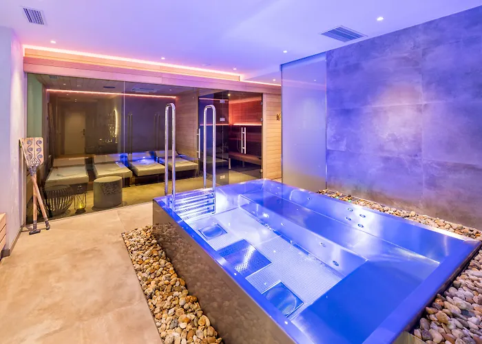 Mosaic House Design Hotel Prague